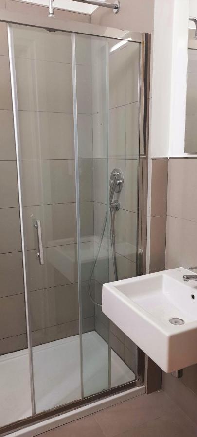 Anas Prime Place Kültér fotó